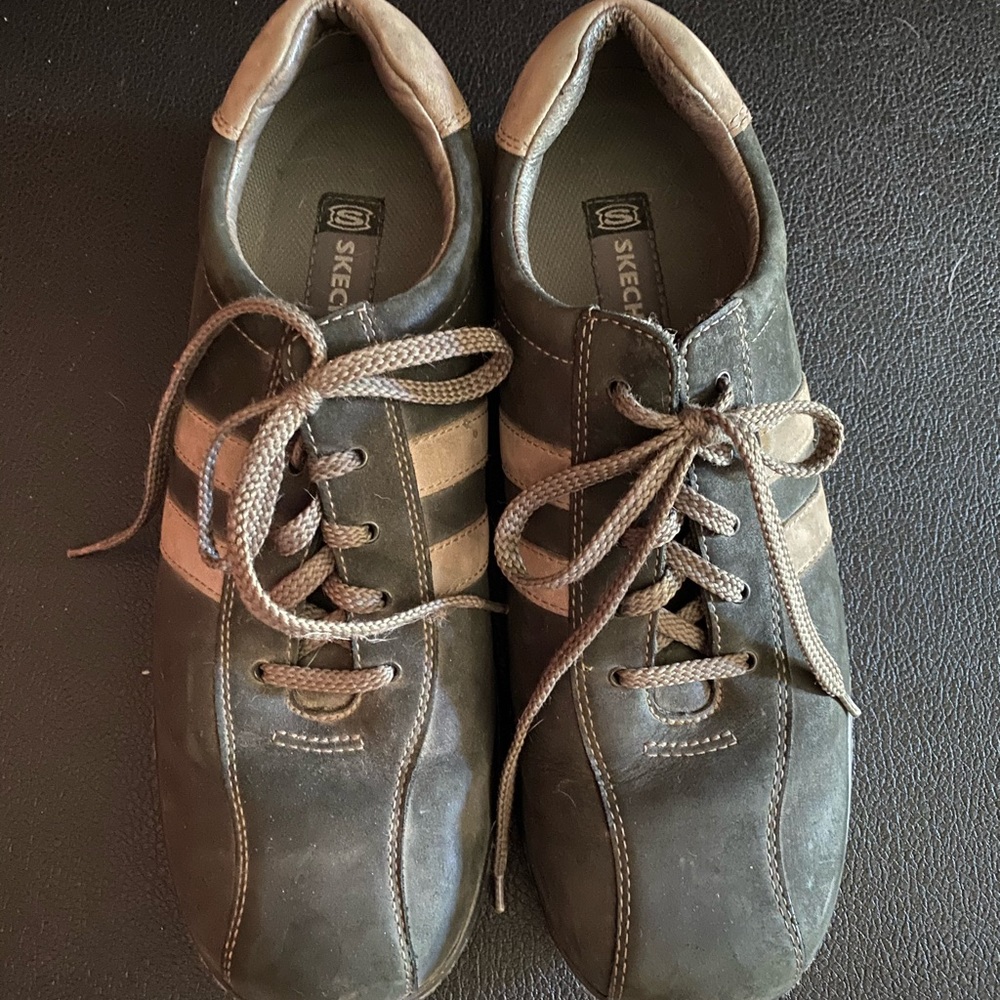 Sketchers size 12